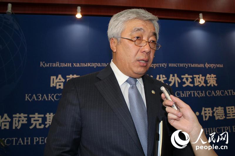 ���_��˹̹���L�~���m������������ ����W(w��ng) �A�ϔz